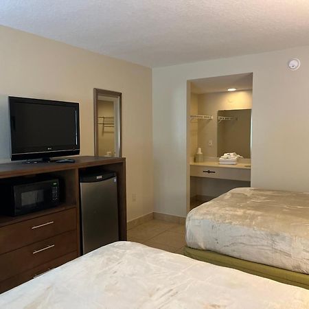 Serena Inn Citrus Ridge Екстер'єр фото